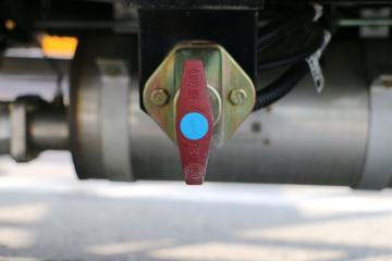 ���� ����R7 143���� 5.1����ж��ͼƬ