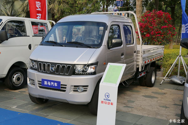 凯马 K23 110马力 2.62米双排栏板微卡(KMC1035Q32S5)