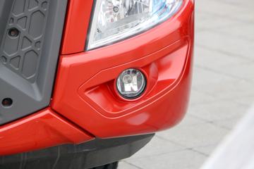 �������� ����H5�п� 220���� 4X2 6.8�ײ�դʽ�ػ���(�߶�˫��)(LZ5182CCYM3AB)ͼƬ