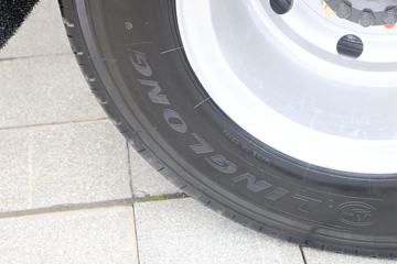 �������� ����H5�п� 220���� 4X2 6.8�ײ�դʽ�ػ���(�߶�˫��)(LZ5182CCYM3AB)ͼƬ