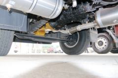 东风柳汽 乘龙H5中卡 220马力 4X2 6.8米仓栅式载货车(高顶双卧)(LZ5182CCYM3AB) 东风柳汽 乘龙H5中卡 220马力 4X2 6.8米仓栅式载货车(高顶双卧)(LZ5182CCYM3AB)