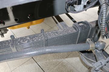 �������� ����H5�п� 220���� 4X2 6.8�ײ�դʽ�ػ���(�߶�˫��)(LZ5182CCYM3AB)ͼƬ