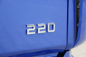 �������� ����H5�п� 220���� 4X2 9.6����ʽ�ػ���ͼƬ
