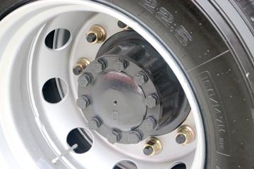 �������� ����H5�п� 220���� 4X2 9.6����ʽ�ػ���ͼƬ
