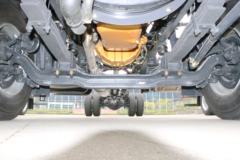 东风柳汽 乘龙H5中卡 220马力 4X2 9.6米厢式载货车(LZ5180XXYM5AB)