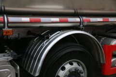 东风柳汽 乘龙H5 240马力 6X2 运油车(楚飞牌)(CLQ5250GYY5LZA)