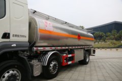 东风柳汽 乘龙H5 240马力 6X2 运油车(楚飞牌)(CLQ5250GYY5LZA)