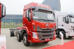 东风柳汽 乘龙H5中卡 240马力 6X2 9.6米厢式载货车底盘(LZ5250XXYM5CB)