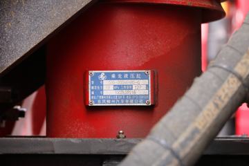 �������� ����H7 350���� 8X4 7.6����ж��ͼƬ