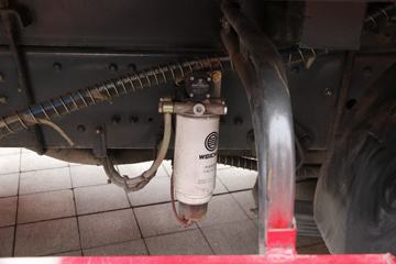 �������� ����H7 350���� 8X4 7.6����ж��ͼƬ