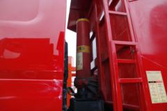 东风柳汽 乘龙H7 350马力 8X4 7.6米自卸车(LZ3312M5FB)