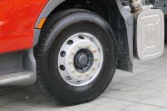 东风柳汽 乘龙H7重卡 430马力 6X4 LNG牵引车(LZ4250H7DL)