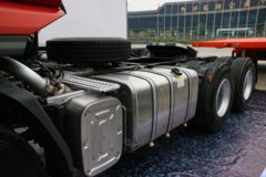 东风柳汽 乘龙H5重卡 轻量化版 430马力 6X4牵引车(LZ4250H5DB)