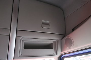 �������� ����H5�п� 220���� 4X2 9.6����ʽ�ػ���ͼƬ