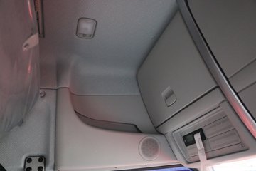 �������� ����H5�п� 220���� 4X2 9.6����ʽ�ػ���ͼƬ