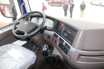 �������� ����H5�п� 220���� 4X2 9.6����ʽ�ػ���ͼƬ