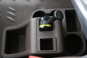 �������� ����H5�п� 220���� 4X2 9.6����ʽ�ػ���ͼƬ