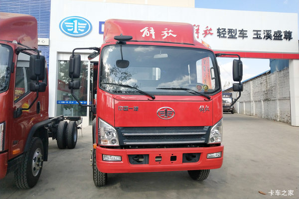 解放 虎VH 130马力 3.85米排半厢式轻卡(CA5041XXYP40K2L1E5A84-3)