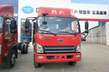 解放 虎VH 130马力 3.85米排半厢式轻卡(CA5041XXYP40K2L1E5A84-3)