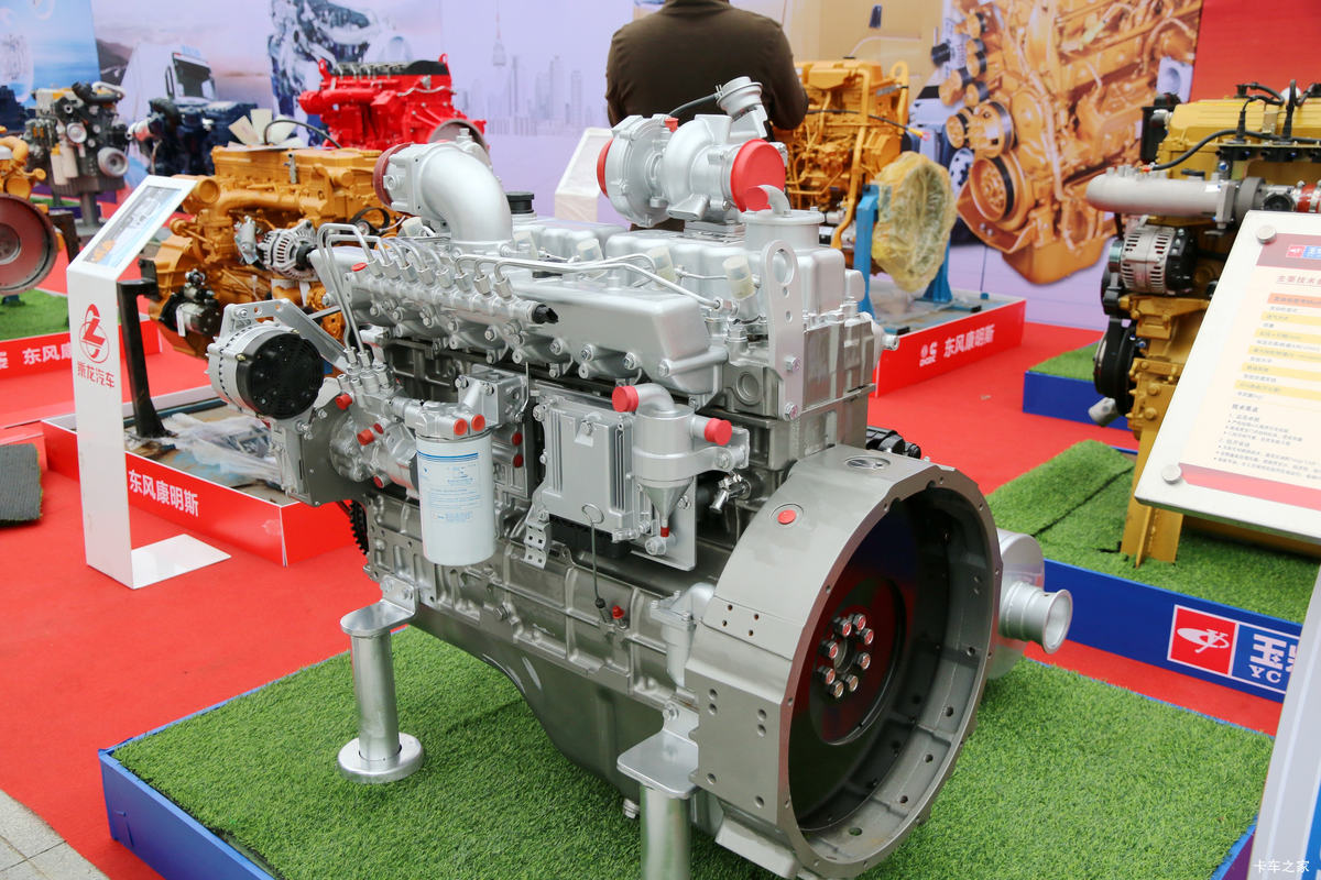 玉柴YC6JA240-50 240马力 6.87L 国五 柴油发动机
