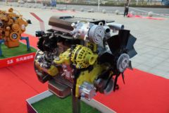 潍柴WP4.1Q165E50 165马力 4.1L 国五 柴油发动机