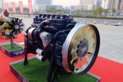 潍柴WP13NG430E52 430马力 13L 国五 天然气发动机