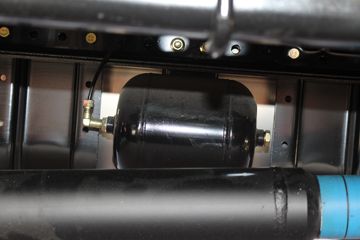 �������ó� ��� 245���� 6X2 8.6����ȼ������ʽ���䳵(DFH5250XRQBXV)ͼƬ