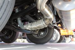 东风商用车 天锦 245马力 6X2 8.6米易燃气体厢式运输车(DFH5250XRQBXV)