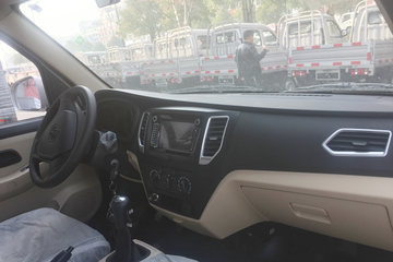 ������Խ �±�T3 1.5L 112���� 2.565��˫������΢��ͼƬ