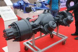 驱动桥&nbsp;车桥外观                                                图片