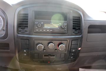 �ɵ� �³�X3 156���� 4X2 �泵��(FD1121P63K5)ͼƬ