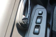 飞碟 奥驰X3 156马力 4X2 随车吊(FD1121P63K5)