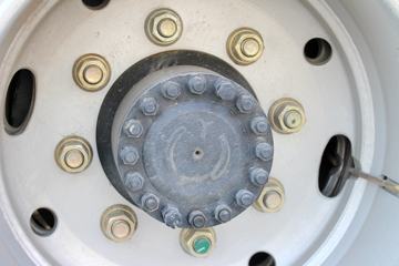 �ɵ� �³�X3 156���� 4X2 �泵��(FD1121P63K5)ͼƬ