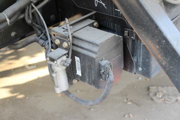 �ɵ� �³�X3 156���� 4X2 �泵��(FD1121P63K5)ͼƬ