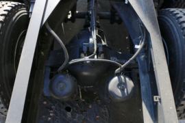 轩德X3&nbsp;随车吊底盘图片