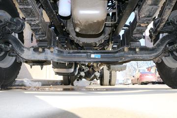 轩德X3&nbsp;随车吊底盘图片