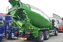 乘龙M5&nbsp;混凝土搅拌车外观                                                图片