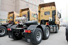 华菱 汉马H9重卡 480马力 6X4牵引车(HN4250A48C4M5)