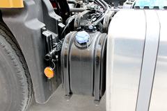 华菱 汉马H9重卡 480马力 6X4牵引车(HN4250A48C4M5)
