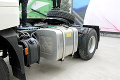 华菱 汉马H7重卡 345马力 4X2牵引车(平顶)(HN4180H33C6M5)