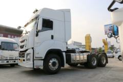 庆铃 五十铃巨咖 380马力 6X4危险品牵引车(QL4251U2NDZ)