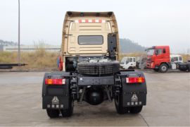 豪曼H5&nbsp;牵引车外观                                                图片