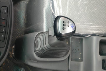 ���� ����E6 156���� 3.82���Ű�ԽҰ��ʽ�Ῠ(8��)ͼƬ