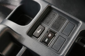 广汽日野700&nbsp;牵引车驾驶室                                               图片