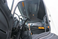 广汽日野 700系列重卡 450马力 6X4危险品牵引车(后气囊悬挂)(YC4250SS1EL5W)