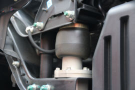 广汽日野700&nbsp;牵引车底盘                                                图片