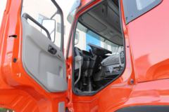 东风商用车 天龙重卡 轻赢版 350马力 8X4 9.6米栏板载货车(DFH1310A1)