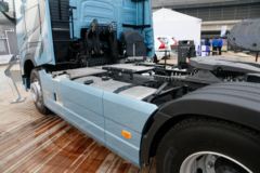 沃尔沃 新FH重卡 环球帆船赛特别版 500马力 4X2牵引车(FH500)