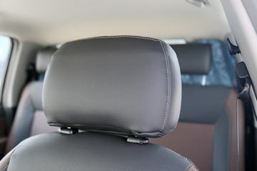 ����V7 2018�� ������ 2.0T���� 116���� ���� ����˫��Ƥ��(D19TCIE13)ͼƬ