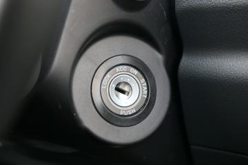 ����V7 2018�� ������ 2.0T���� 116���� ���� ����˫��Ƥ��(D19TCIE13)ͼƬ